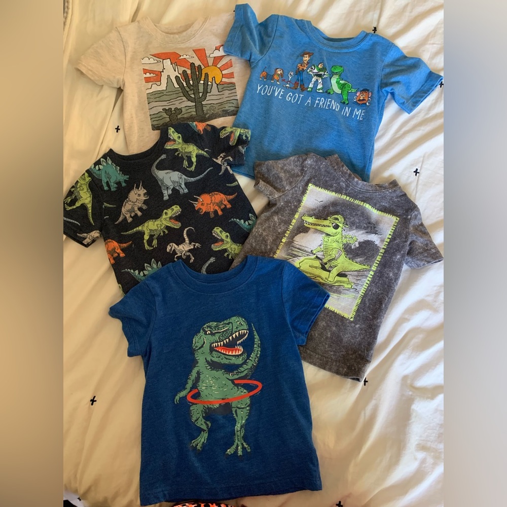 Bundle Boys, T-shirts.